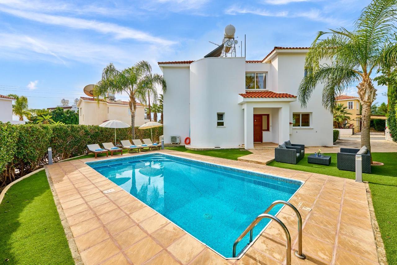 Villa Haven By Ezoria Villas Golful Coralilor Exterior foto