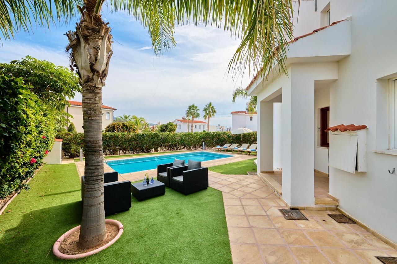 Villa Haven By Ezoria Villas Golful Coralilor Exterior foto