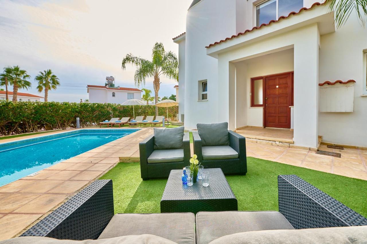 Villa Haven By Ezoria Villas Golful Coralilor Exterior foto